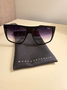 Quay Australia Black Sunglasses with Purple Gradient Lenses